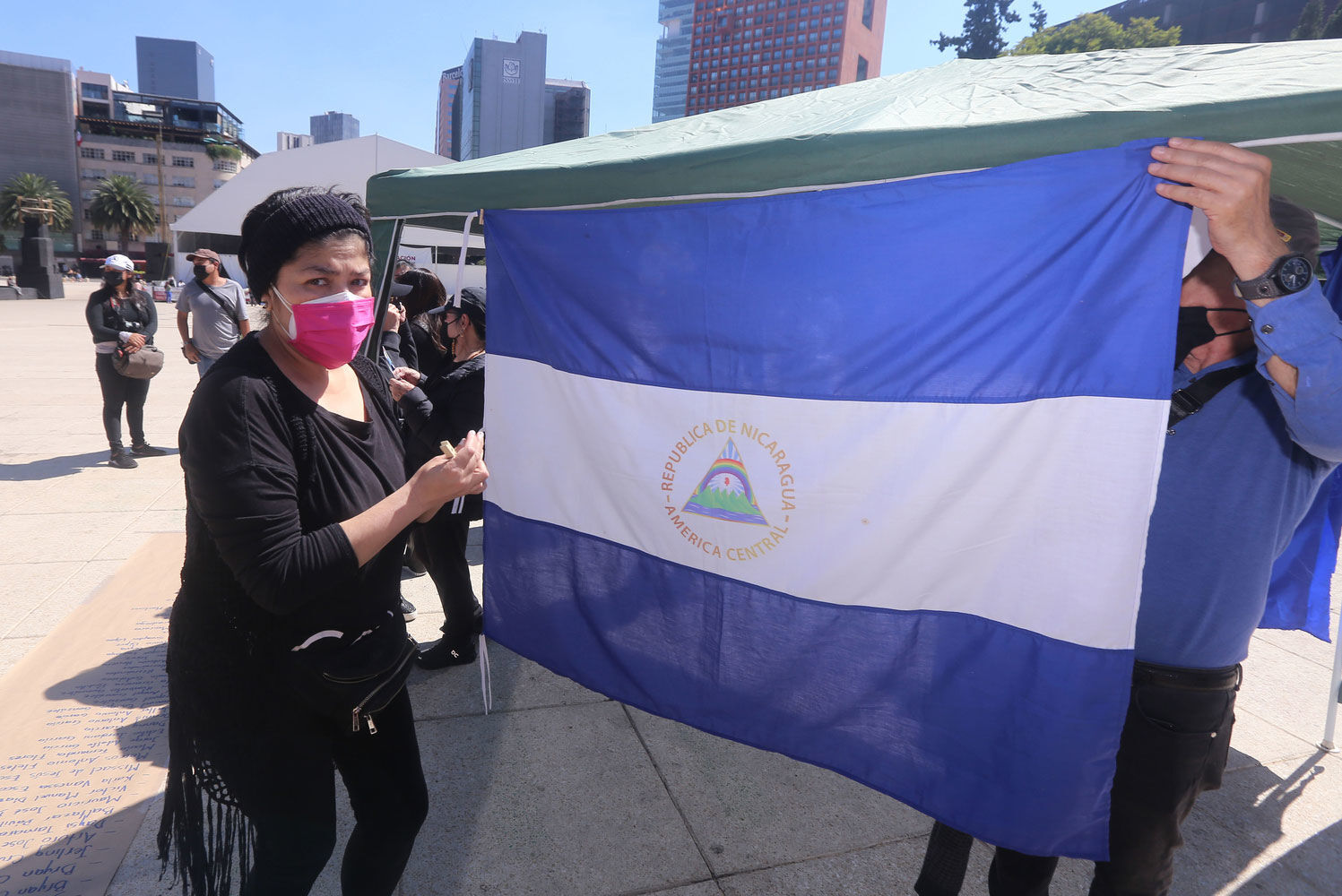 Ciudadanos de Nicaragua protestan